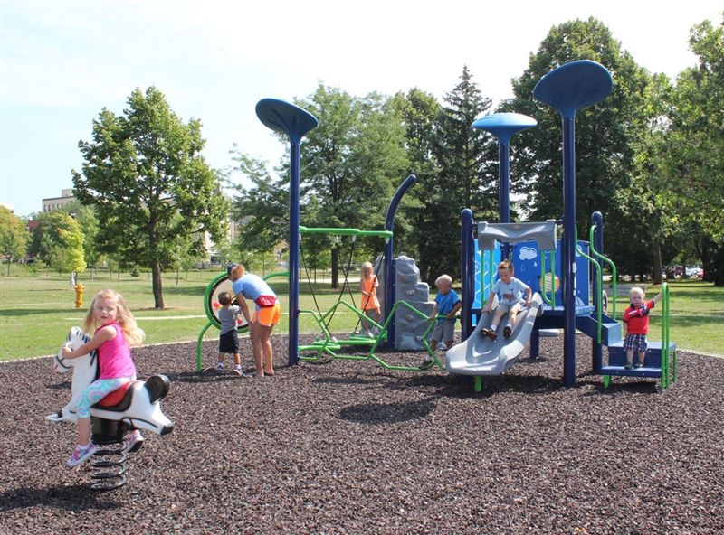 Wisconsin Playground Equipment Gallery-665